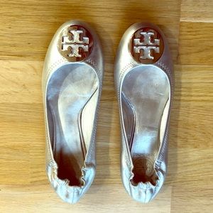 Tory Burch Riva flats